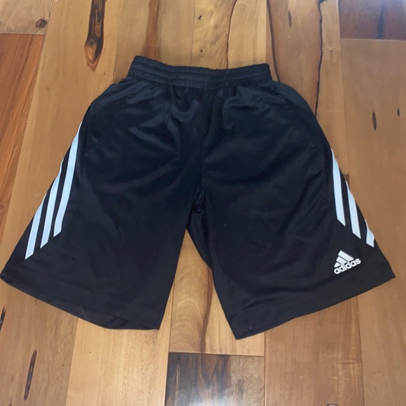 NWOT- ADIDAS CLIMALITE SHORTS - SIZE SMALL (8) - Picture 1 of 6